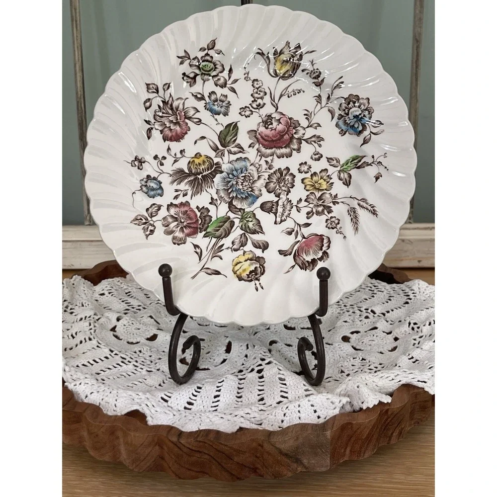 Vintage Johnson Brothers Staffordshire Bouquet 6 Piece Setting England IRONSTONE
